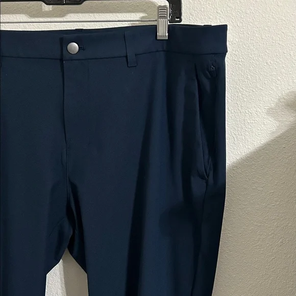 Lululemon ABC Slim-Fit Trouser 34" *Warpstreme
True Navy Size 38 - Picture 6 of 11